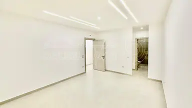 شقة - حي الصحابة - خلف مدرسة المهارات - 135000 دأ
